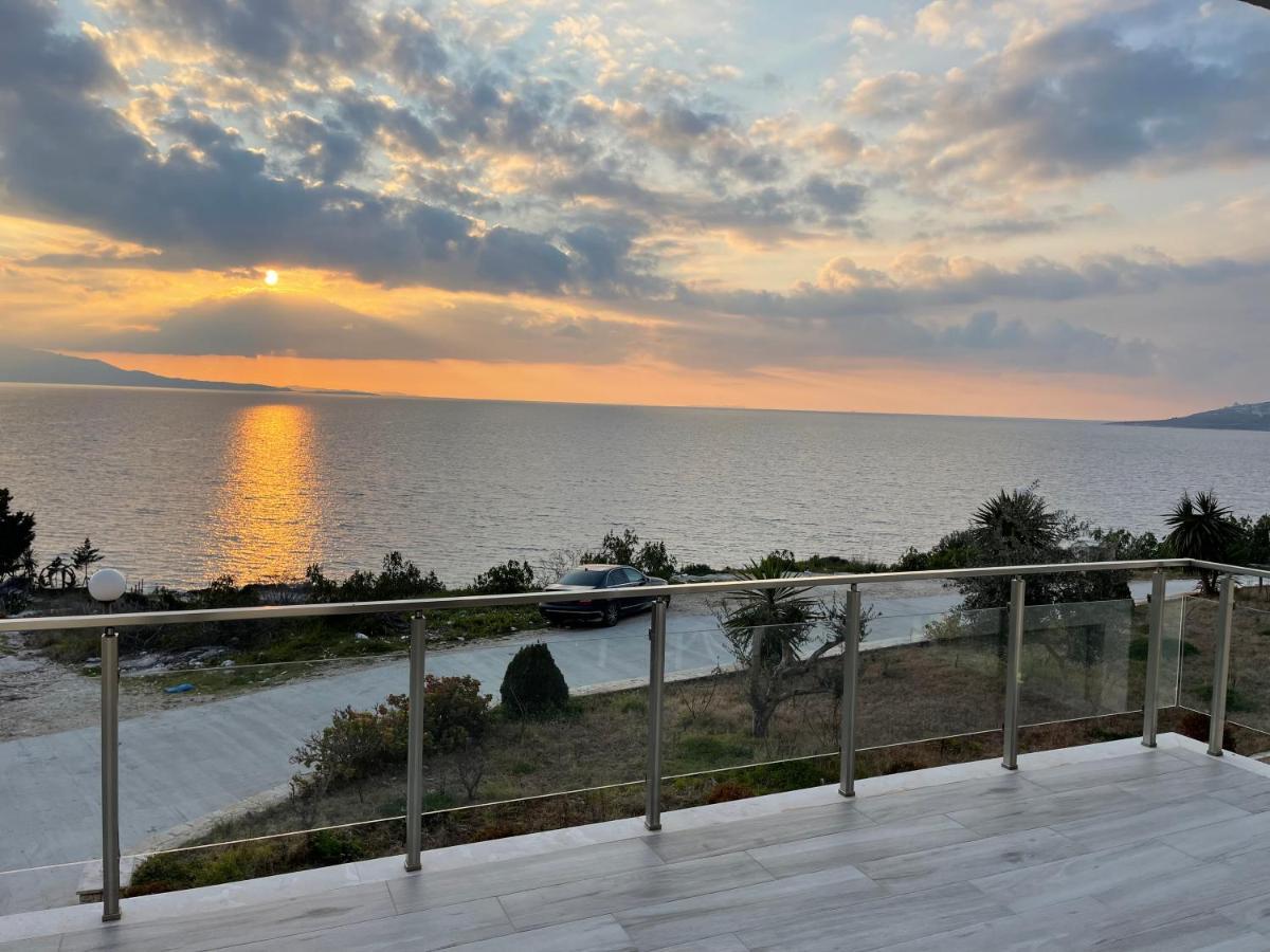 Wave Apartments Saranda Exterior foto